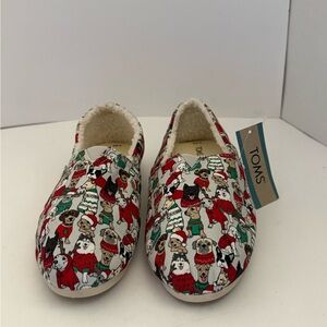 TOMS Belmont Grey Holiday Dog Print Faux Sherling Slippers Woman’s 8.5 NWT